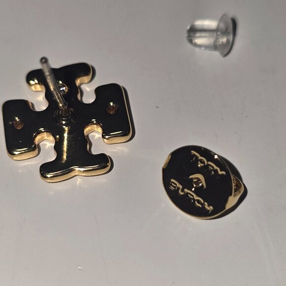 **SOLD** Tory Burch Textured Rope Stud Earrings - Tory Gold - NWOT - Picture 3 of 5